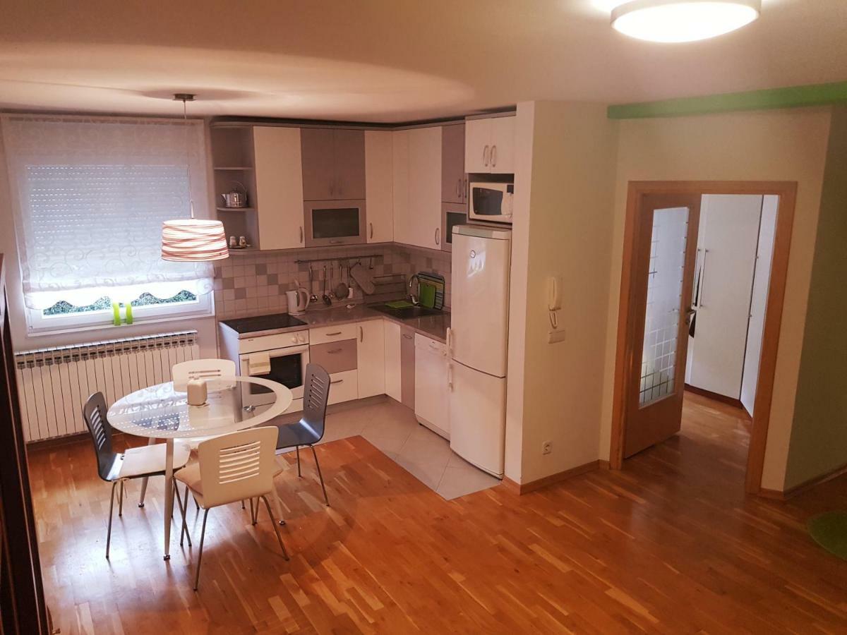 Apartment Dominik Osijek Zewnętrze zdjęcie