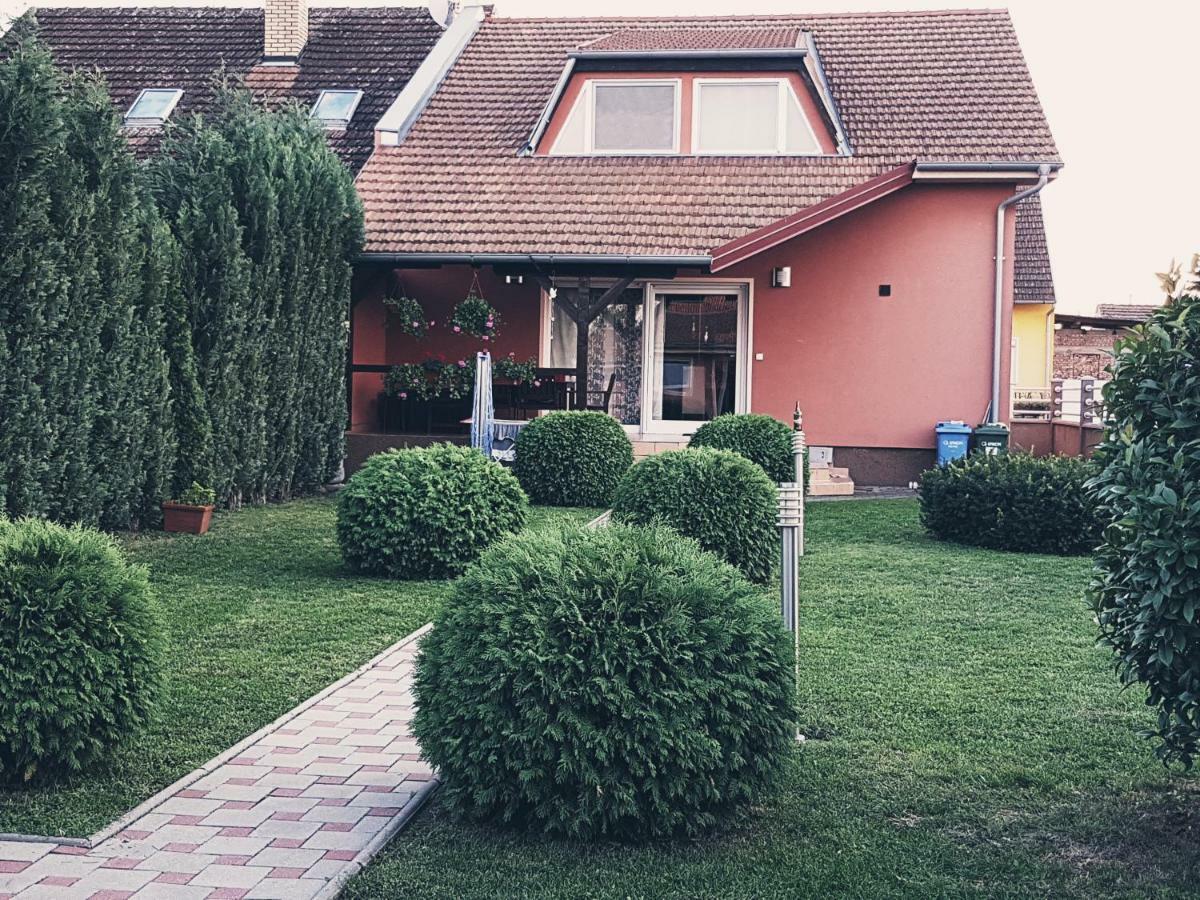 Apartment Dominik Osijek Zewnętrze zdjęcie
